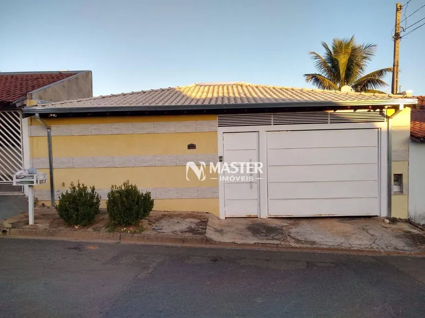 Foto 1 de Casa com 2 Quartos à venda, 140m² em Vila Maria, Marília