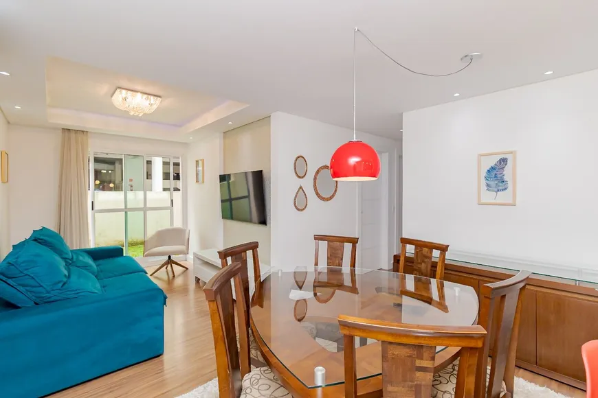 Foto 1 de Apartamento com 3 Quartos à venda, 75m² em Vista Alegre, Curitiba
