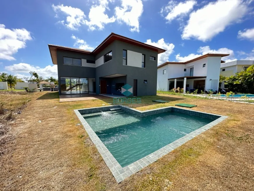 Foto 1 de Casa de Condomínio com 5 Quartos à venda, 310m² em Praia do Forte, Mata de São João