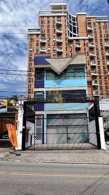 Foto 1 de Galpão/Depósito/Armazém para alugar, 750m² em Vila Carrão, São Paulo