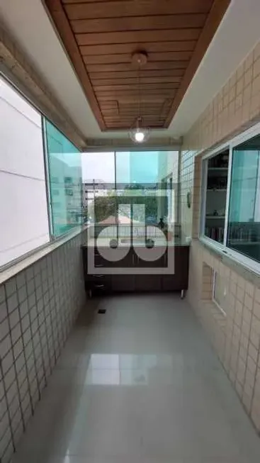 Foto 1 de Apartamento com 3 Quartos à venda, 80m² em Recreio Dos Bandeirantes, Rio de Janeiro