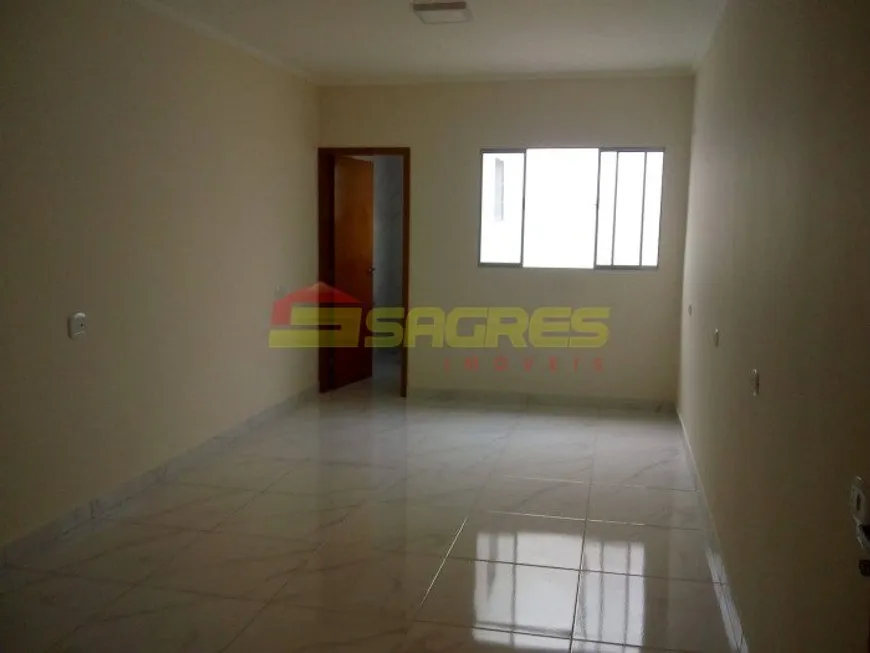 Foto 1 de Sala Comercial para alugar, 1m² em Vila Constança, São Paulo