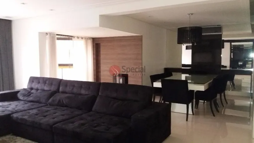 Foto 1 de Apartamento com 3 Quartos à venda, 236m² em Tatuapé, São Paulo