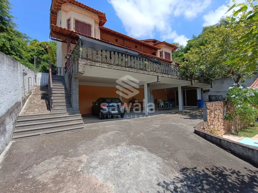 Foto 1 de Casa de Condomínio com 3 Quartos à venda, 479m² em Taquara, Rio de Janeiro