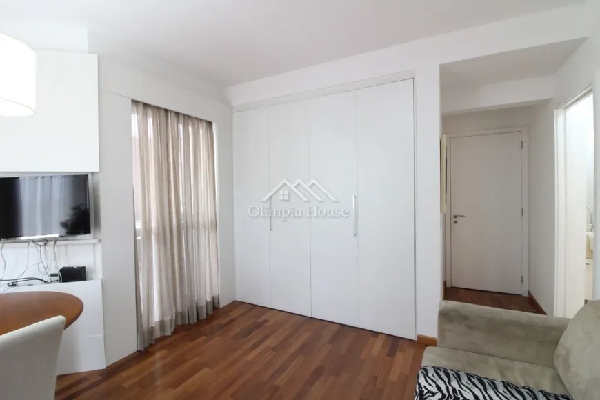 Foto 1 de Apartamento com 1 Quarto para alugar, 132m² em Vila Olímpia, São Paulo