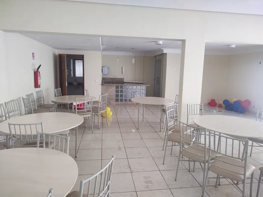 Foto 1 de Apartamento com 3 Quartos à venda, 70m² em Setor Industrial, Brasília