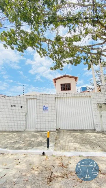 Foto 1 de Casa com 4 Quartos à venda, 192m² em Ponta Negra, Natal