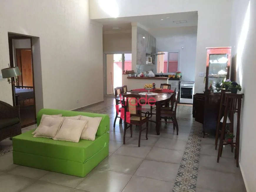 Foto 1 de Casa de Condomínio com 3 Quartos para alugar, 160m² em Jardim San Marco, Ribeirão Preto