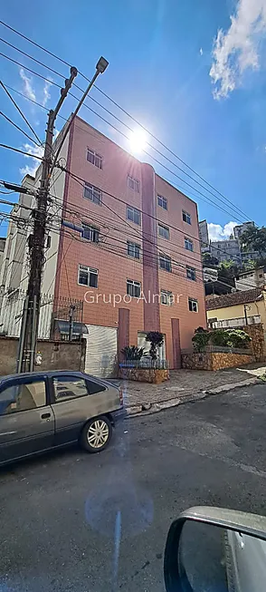 Foto 1 de Apartamento com 3 Quartos para alugar, 74m² em Granbery, Juiz de Fora