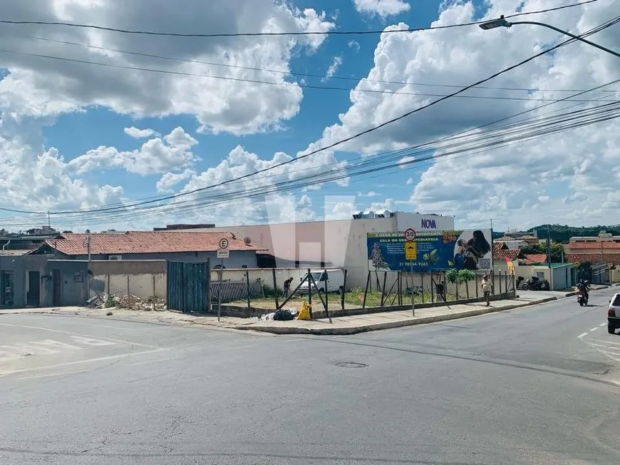 Foto 1 de Lote/Terreno para alugar, 900m² em Nossa Senhora das Neves, Ribeirão das Neves