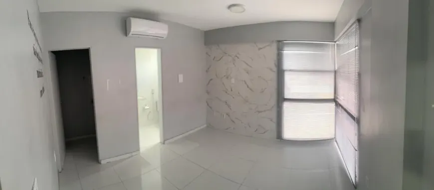 Foto 1 de Sala Comercial com 2 Quartos para venda ou aluguel, 32m² em Centro, João Pessoa