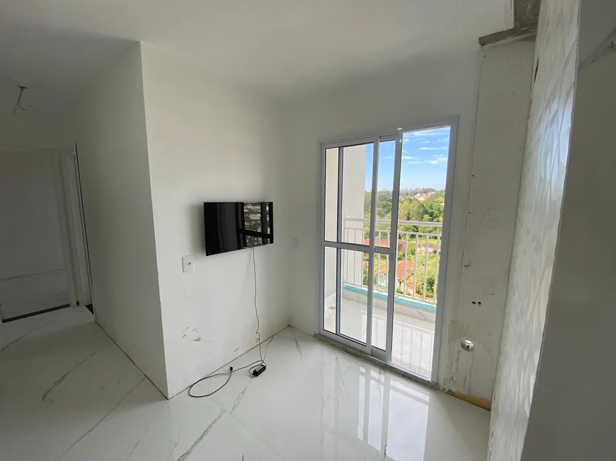 Foto 1 de Apartamento com 2 Quartos para alugar, 46m² em Botujuru, Mogi das Cruzes