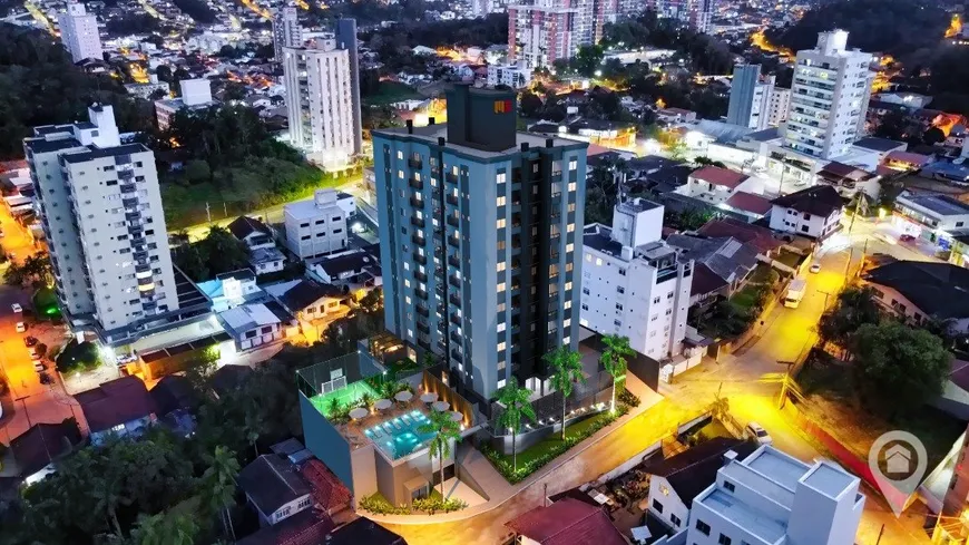 Foto 1 de Apartamento com 2 Quartos à venda, 66m² em Vila Nova, Blumenau