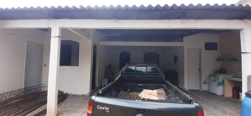 Foto 1 de Casa com 3 Quartos à venda, 200m² em Setor Residencial Leste, Brasília