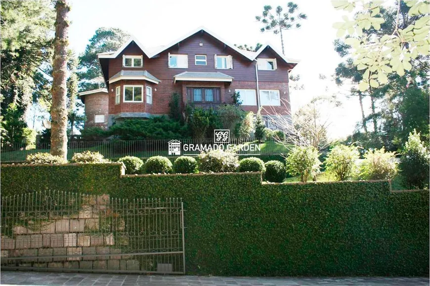 Foto 1 de Casa com 5 Quartos à venda, 700m² em Tres Pinheiros, Gramado