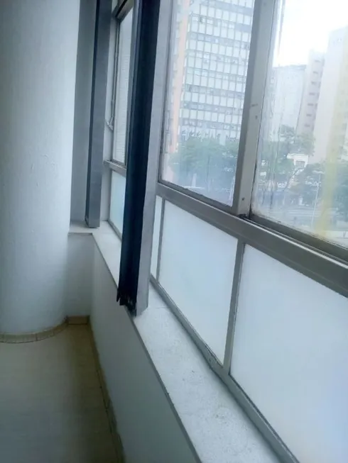 Foto 1 de Sala Comercial com 1 Quarto para venda ou aluguel, 25m² em Centro, Campinas