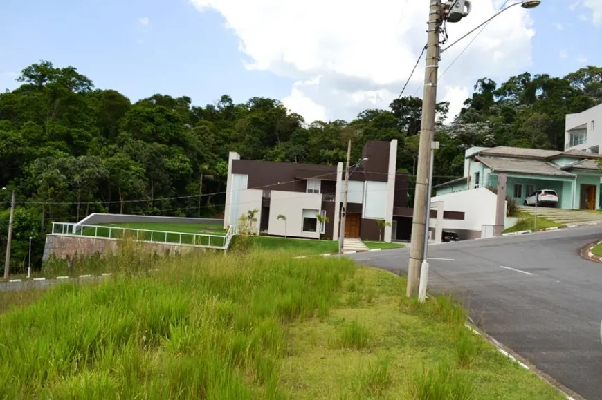 Foto 1 de Lote/Terreno com 1 Quarto à venda, 744m² em Limoeiro, Arujá