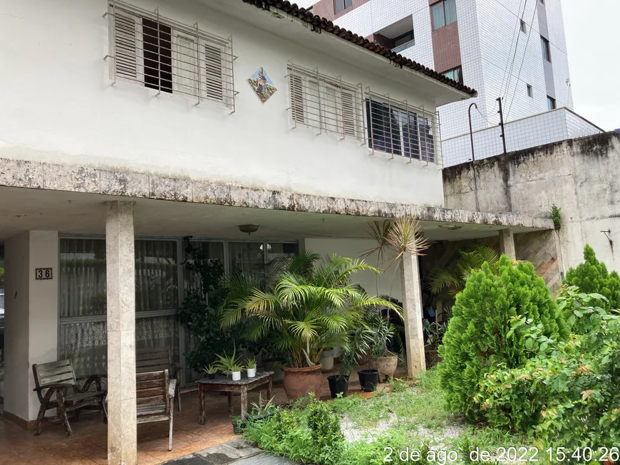 Foto 1 de Casa com 6 Quartos à venda, 329m² em Encruzilhada, Recife