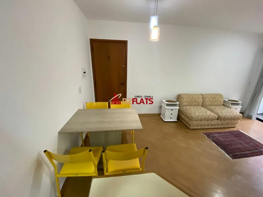 Foto 1 de Flat com 1 Quarto para alugar, 35m² em Vila Nova Conceição, São Paulo