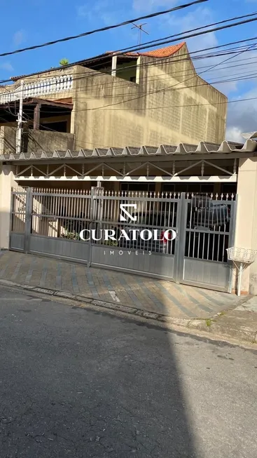 Foto 1 de Casa com 2 Quartos à venda, 240m² em Camilópolis, Santo André