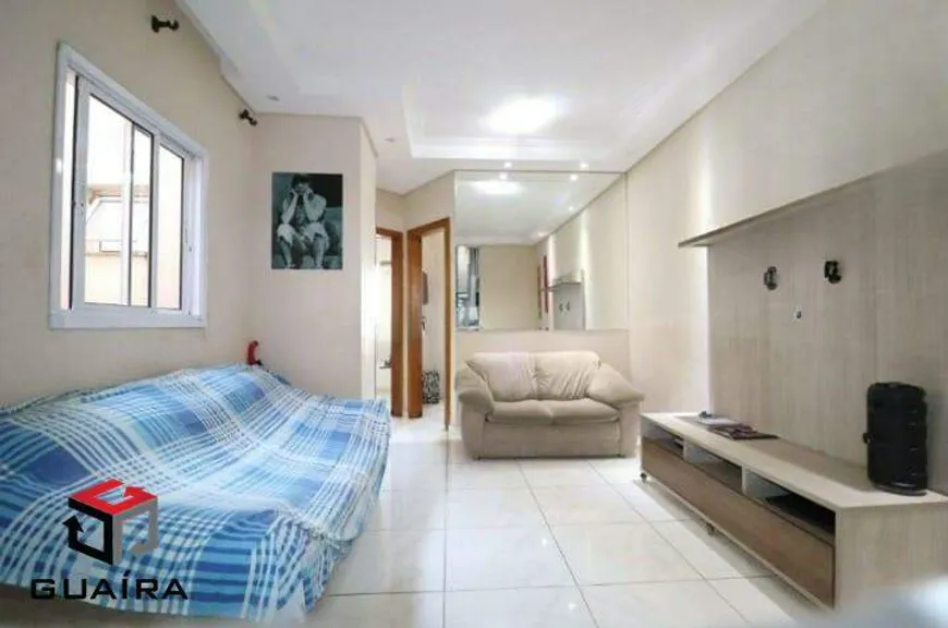 Foto 1 de Apartamento com 2 Quartos à venda, 38m² em Jardim Vila Rica, Santo André