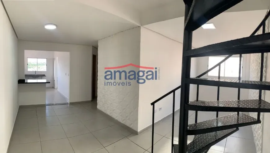 Foto 1 de Apartamento com 3 Quartos para alugar, 161m² em Jardim Coleginho, Jacareí