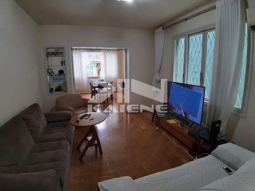 Foto 1 de Casa com 4 Quartos para alugar, 350m² em Auxiliadora, Porto Alegre