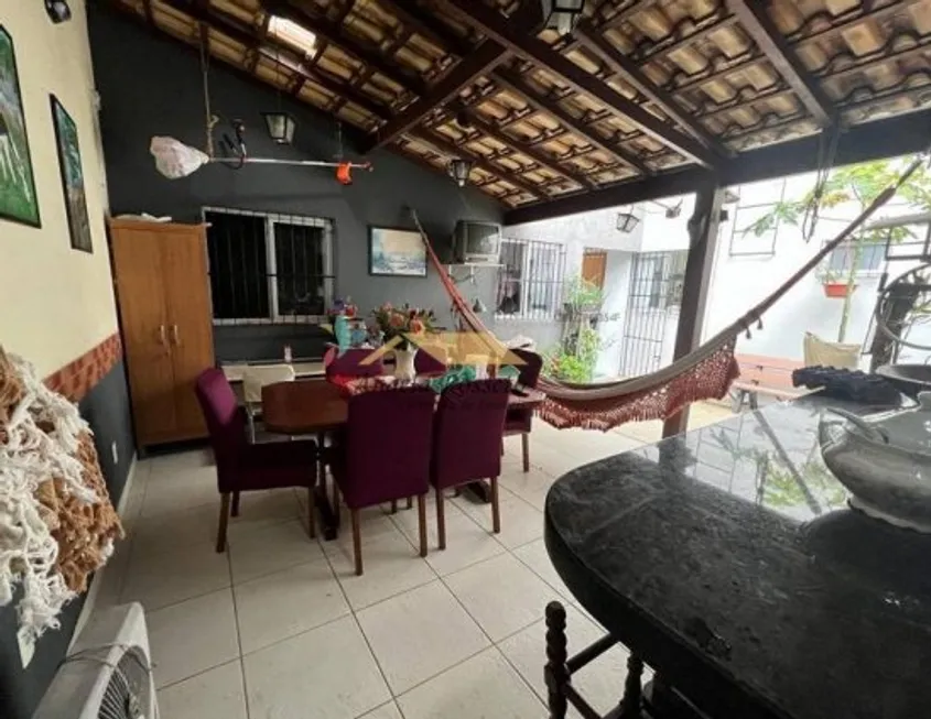 Foto 1 de Casa com 6 Quartos à venda, 300m² em Republica, Vitória