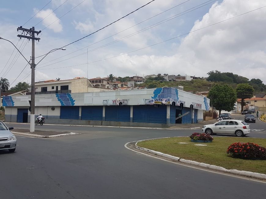 Foto 1 de Galpão/Depósito/Armazém à venda, 1000m² em Centro, Amparo