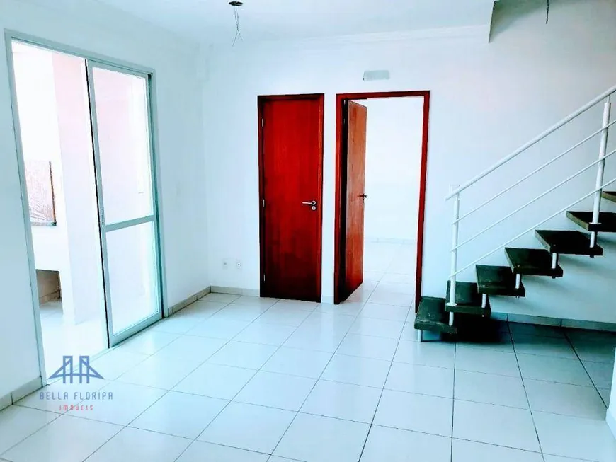 Foto 1 de Apartamento com 3 Quartos à venda, 97m² em Capoeiras, Florianópolis