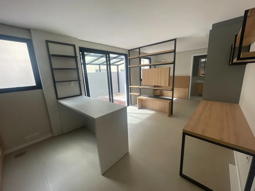 Foto 1 de Apartamento com 1 Quarto à venda, 54m² em Centro Histórico, Porto Alegre