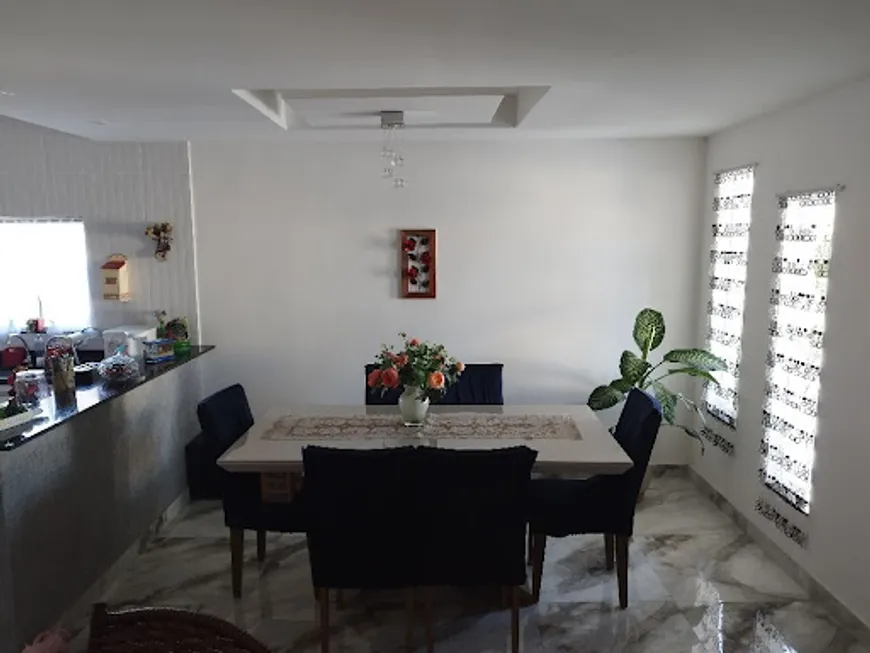 Foto 1 de Casa com 3 Quartos à venda, 130m² em Guaratiba, Rio de Janeiro