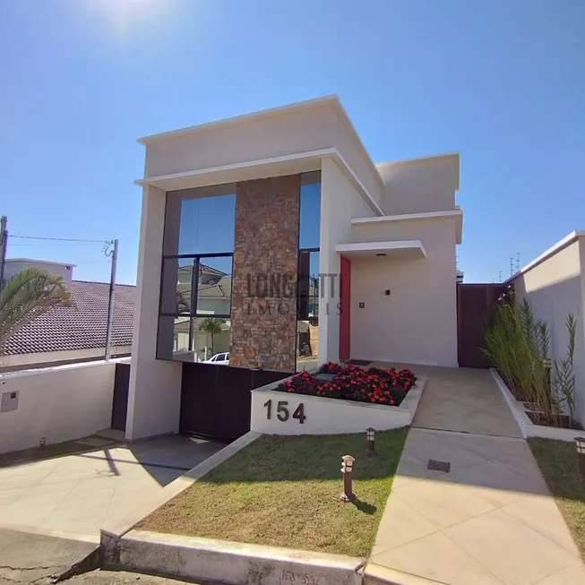 Foto 1 de Casa com 4 Quartos à venda, 360m² em Colinas Del Rey, São João Del Rei