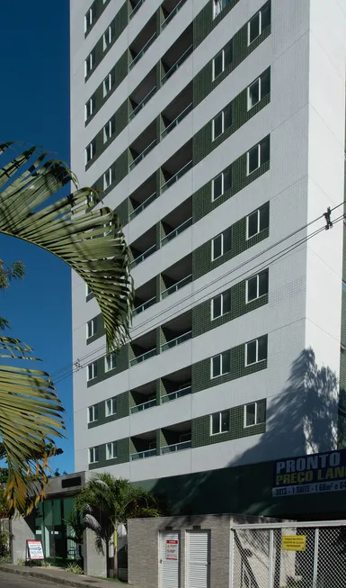 Foto 1 de Apartamento com 3 Quartos à venda, 66m² em Casa Amarela, Recife