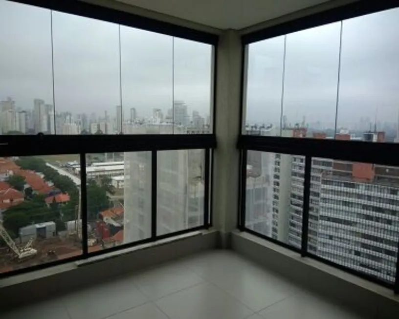 Foto 1 de Kitnet com 1 Quarto à venda, 32m² em Jardim Paulista, São Paulo