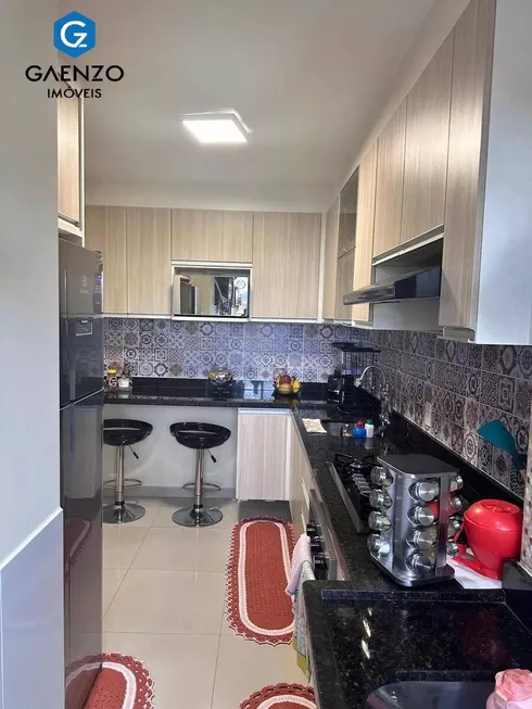 Foto 1 de Apartamento com 2 Quartos à venda, 52m² em Padroeira, Osasco