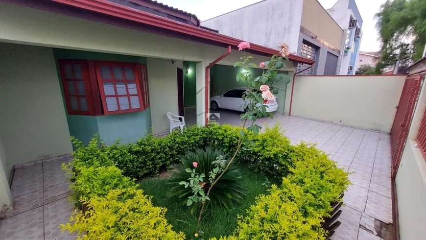 Foto 1 de Casa com 3 Quartos à venda, 194m² em Parque dos Cocais, Valinhos