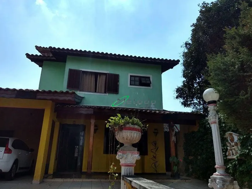 Foto 1 de Casa com 4 Quartos à venda, 320m² em Itapema, Guararema