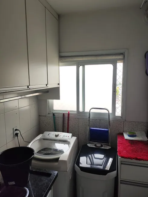 Foto 1 de Apartamento com 3 Quartos à venda, 80m² em Jardim Tupanci Cruz Preta, Barueri