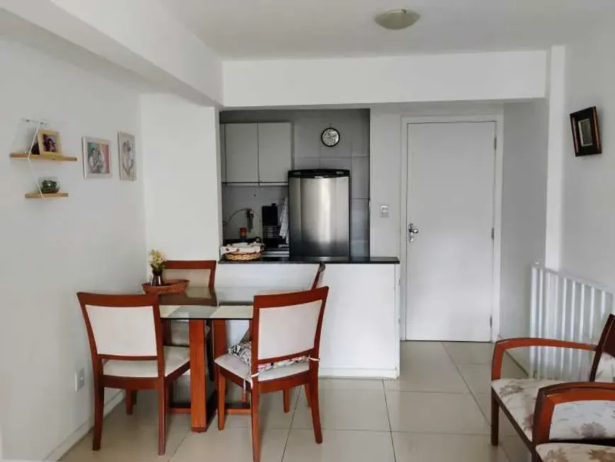 Foto 1 de Apartamento com 2 Quartos à venda, 49m² em Luís Anselmo, Salvador