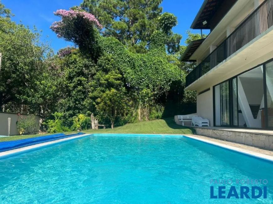 Casa de Condomínio na Estrada Municipal do Clube de Campo Valinhos, S/N,  Condominio Clube de Campo Valinhos em Valinhos, por R$ 940.000 - Viva Real