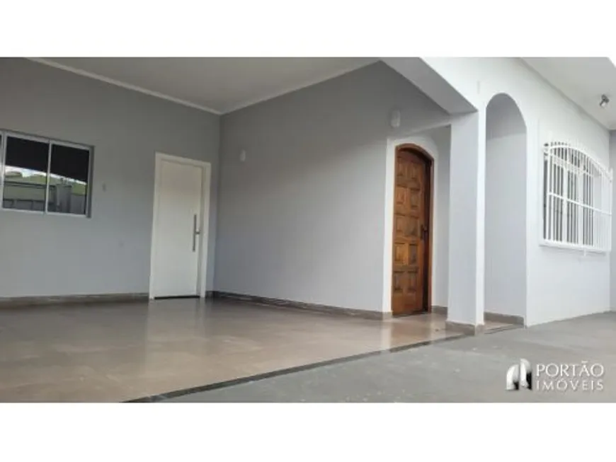 Foto 1 de Casa com 3 Quartos à venda, 172m² em Parque Vista Alegre, Bauru