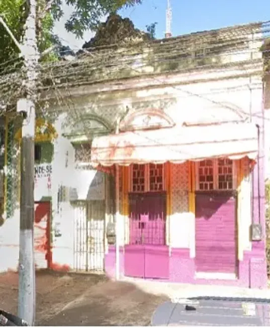 Foto 1 de Casa com 4 Quartos à venda, 490m² em Umarizal, Belém