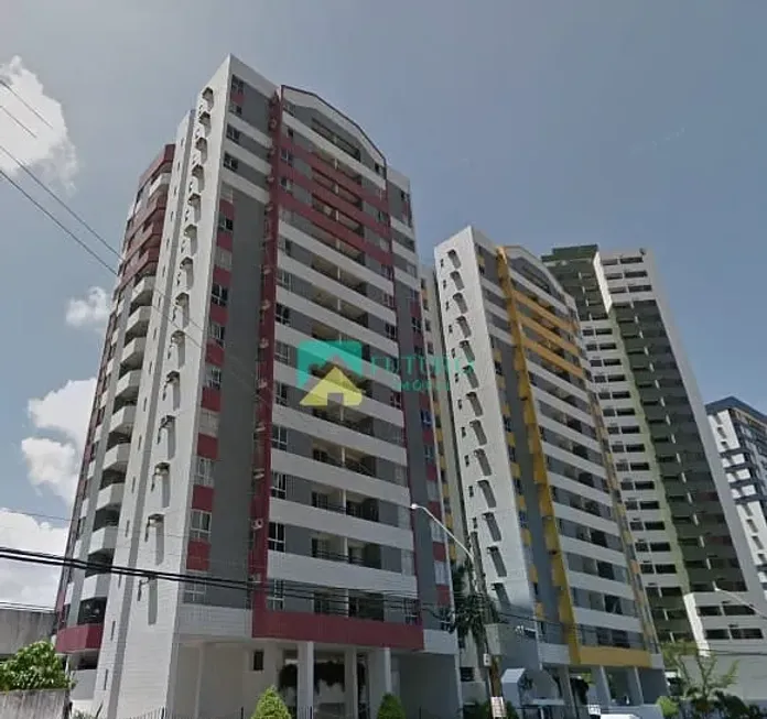 Foto 1 de Apartamento com 3 Quartos à venda, 70m² em Boa Viagem, Recife