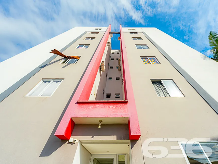 Foto 1 de Apartamento com 2 Quartos à venda, 53m² em Adhemar Garcia, Joinville