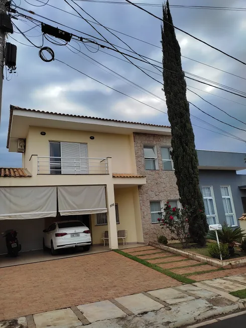 Foto 1 de Casa de Condomínio com 3 Quartos à venda, 250m² em Centro, Aracoiaba da Serra