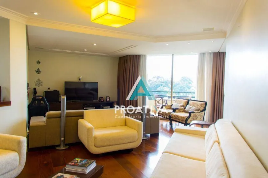 Foto 1 de Apartamento com 3 Quartos à venda, 248m² em Vila Gilda, Santo André