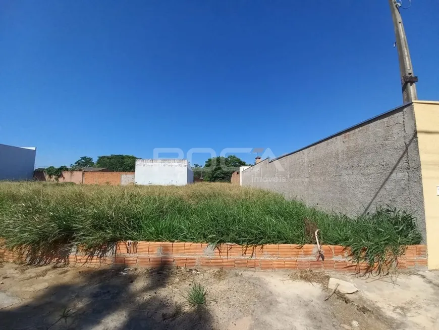 Foto 1 de Lote/Terreno à venda, 300m² em Jardim Embare, São Carlos