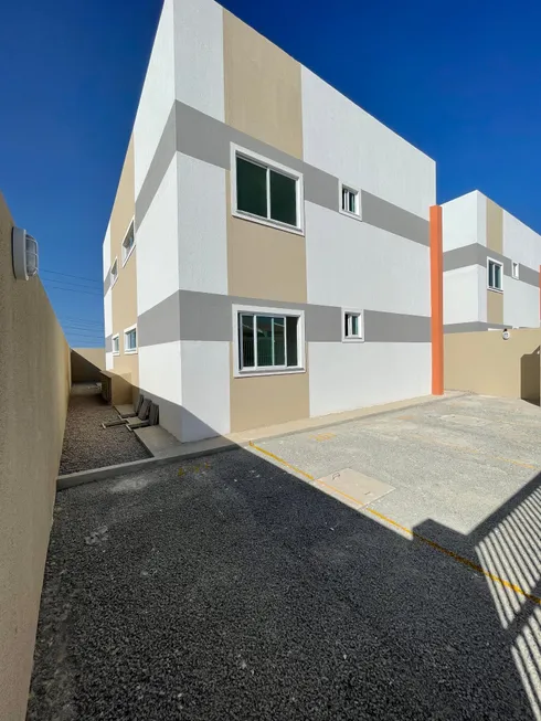 Foto 1 de Apartamento com 2 Quartos à venda, 50m² em Barrocão, Itaitinga