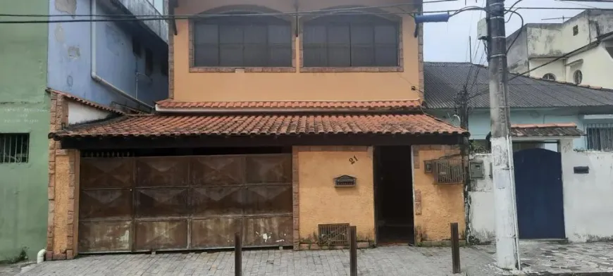 Foto 1 de Casa com 3 Quartos à venda, 100m² em Estrela do Norte, São Gonçalo